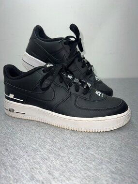 Nike Air Force 1 Low Black/White Sneakers Youth Size 6.5Y‎ Leather Casual Shoes